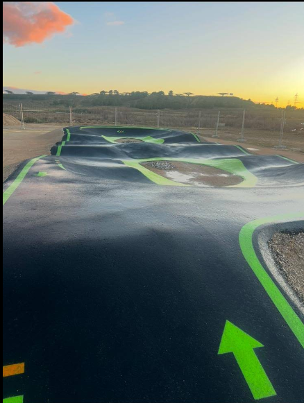 pumptrack ejea de los caballeros
