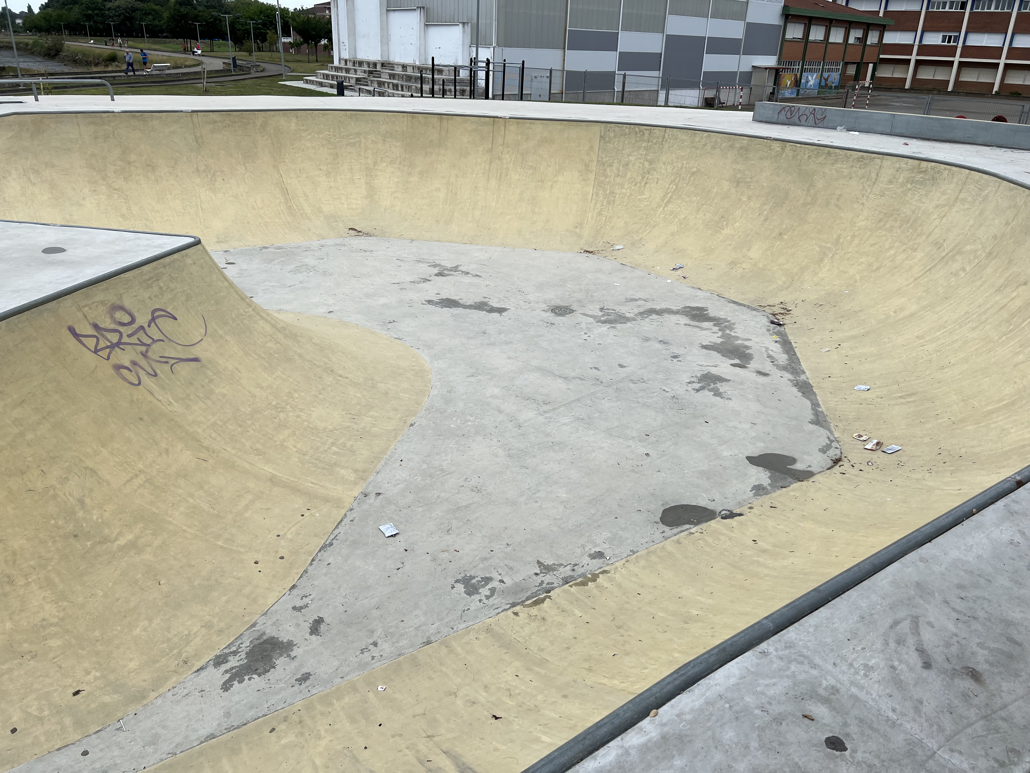 skatepark colindres