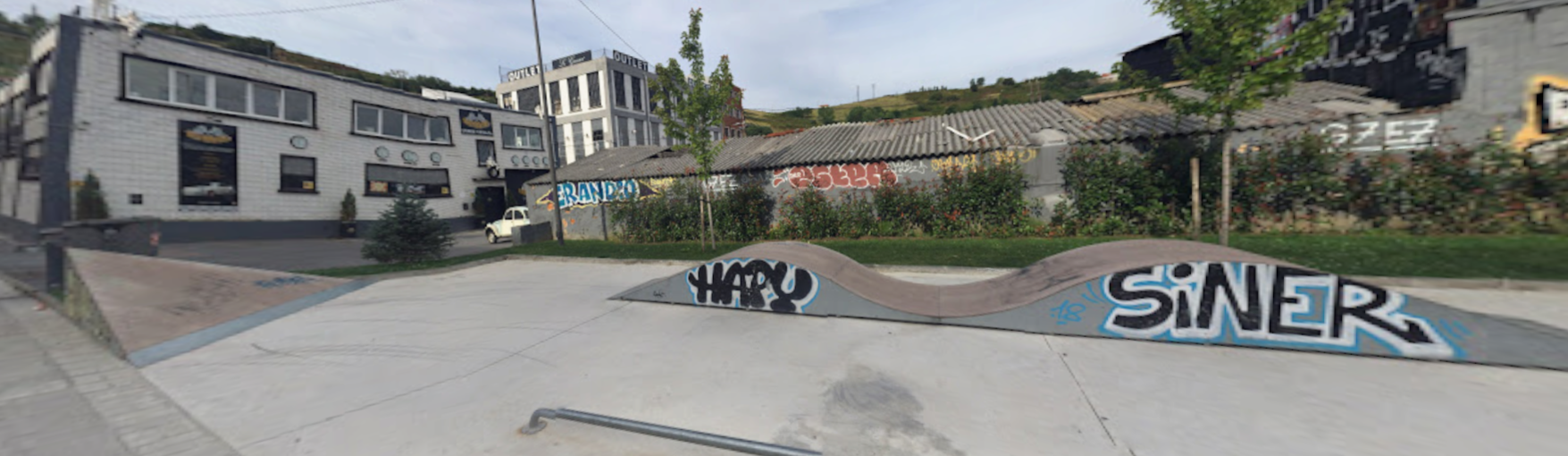 skatepark altzaga