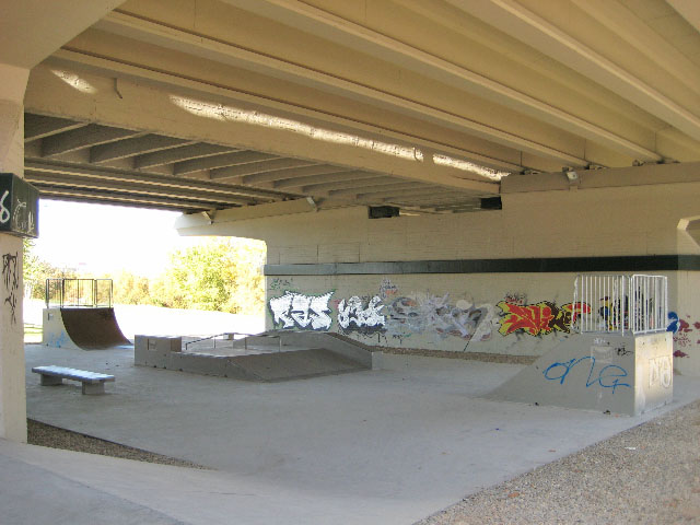skatepark almozara
